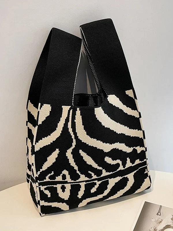 Bolsa De Tecido Em Cores Contrastantes Preta