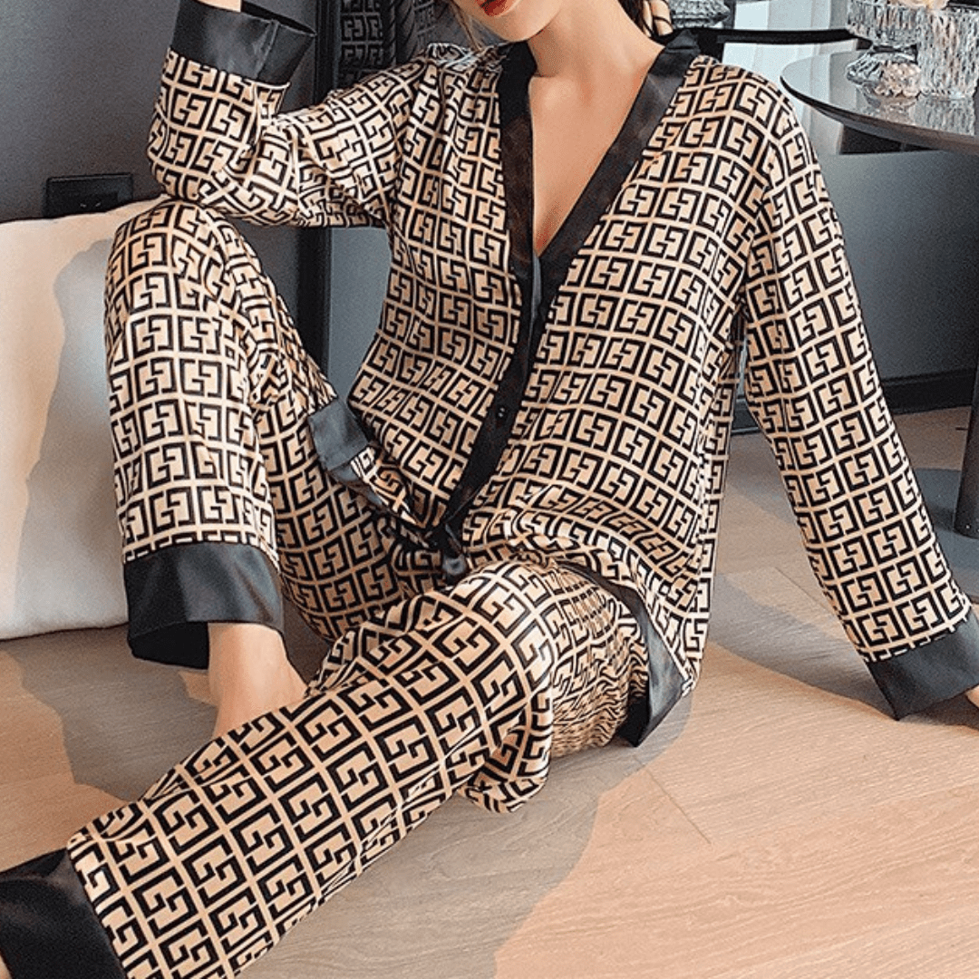 Pijama De Luxo - Toque Seda Preto E Dourado / P Feminino