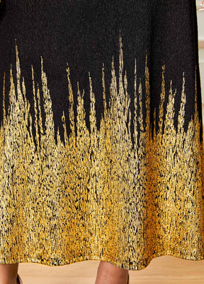 Vestido Preto Com Estampagem A Quente E Decote Redondo