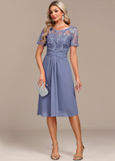 Vestido Plus Size Dusty Blue Lace H Shape