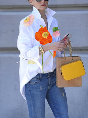Blusa Solta Floral Com Gola De Camisa Urbana Branca / P