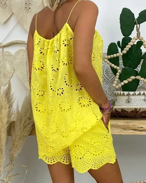 New Two Piece Sets Women Outifits Casual V-Neck Sleeveless Camis Eyelet Embroidery Tassel Top Shorts