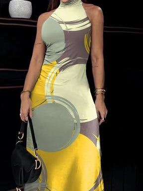 Vestido Longo Urbano De Gola Alta Com Bolinhas