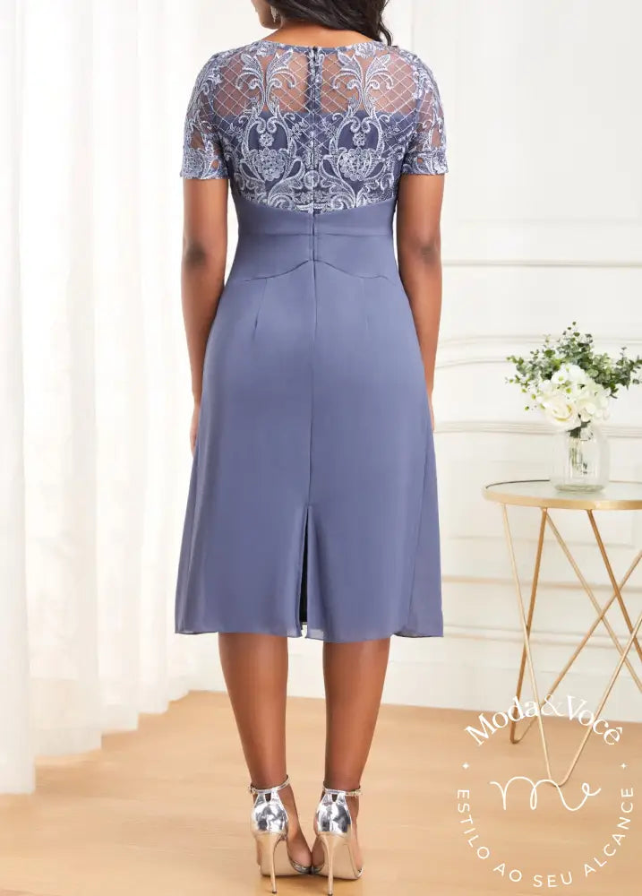 Vestido Plus Size Dusty Blue Lace H Shape